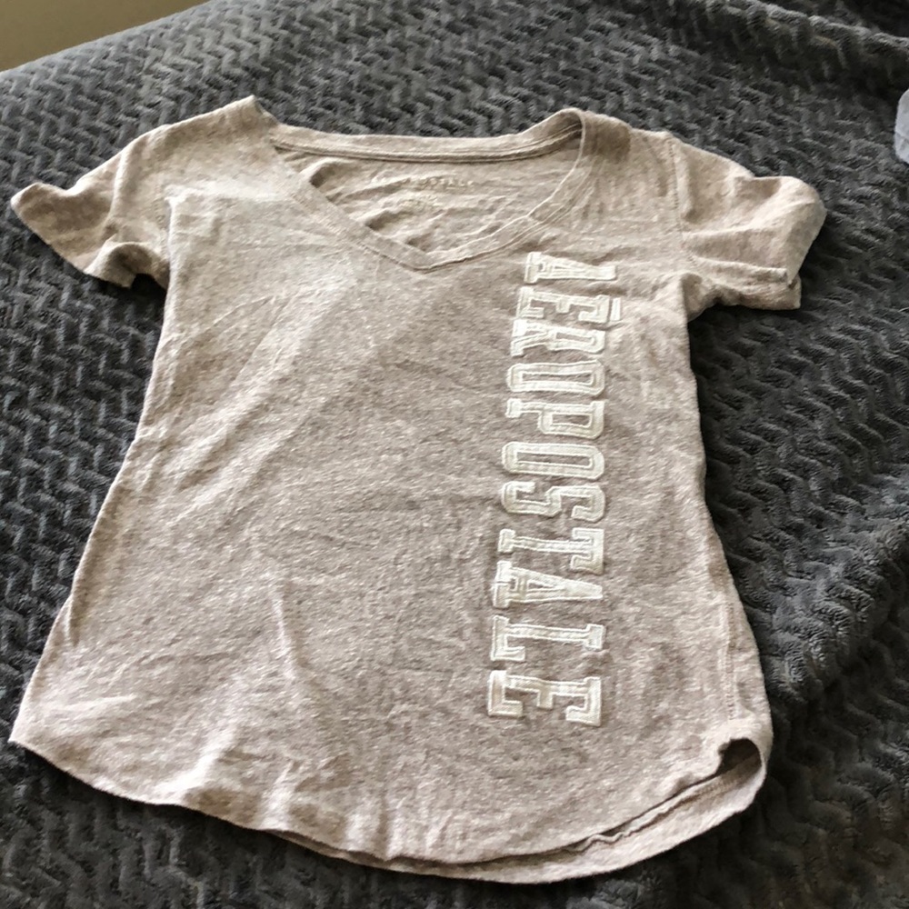 aeropostale shirt (v neck)